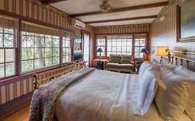 Snug Cottage